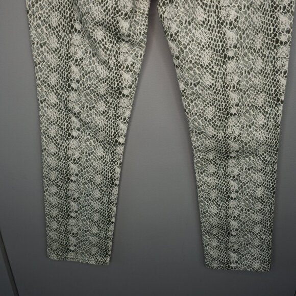 New AG Adriano Goldschmied The Mari High Rise Straight Snake Print Jeans size 29 - Picture 13 of 16